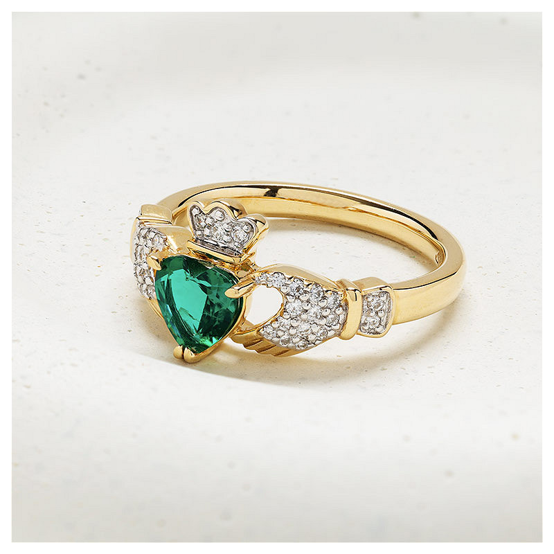 14kt Gold Lab Diamond and Emerald Claddagh Bande set Ring
