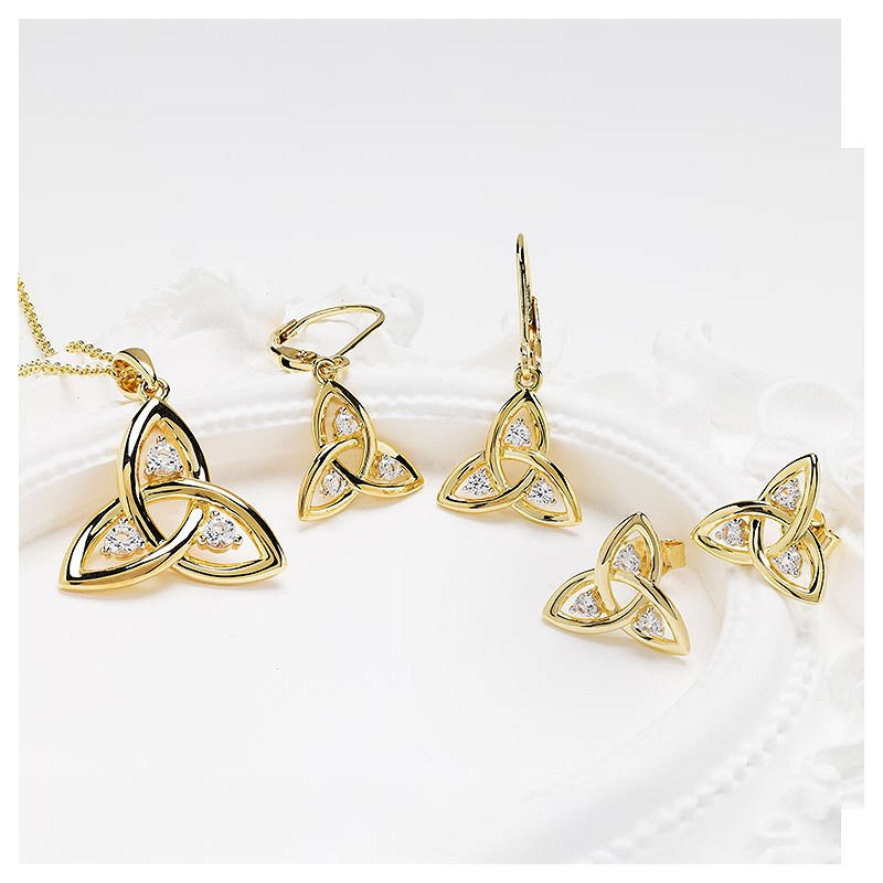 14kt Gold Vermeil Trinity Knot white Sapphire Necklace