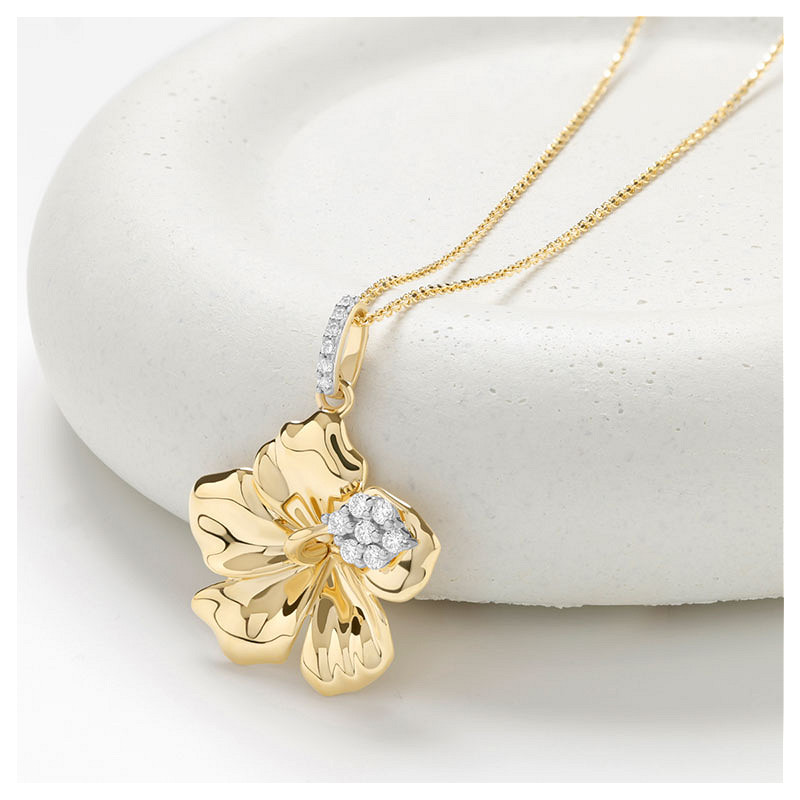 14kt Gold Lab Diamond Hibiscus Flower Necklace