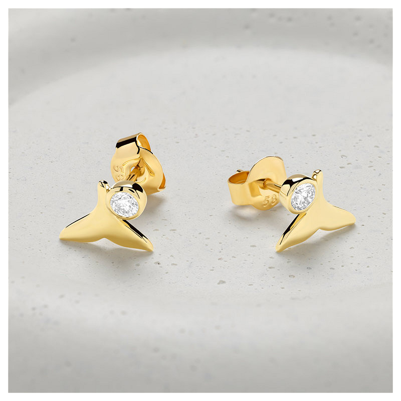 14kt Gold Lab Diamond Whale Tail Earrings