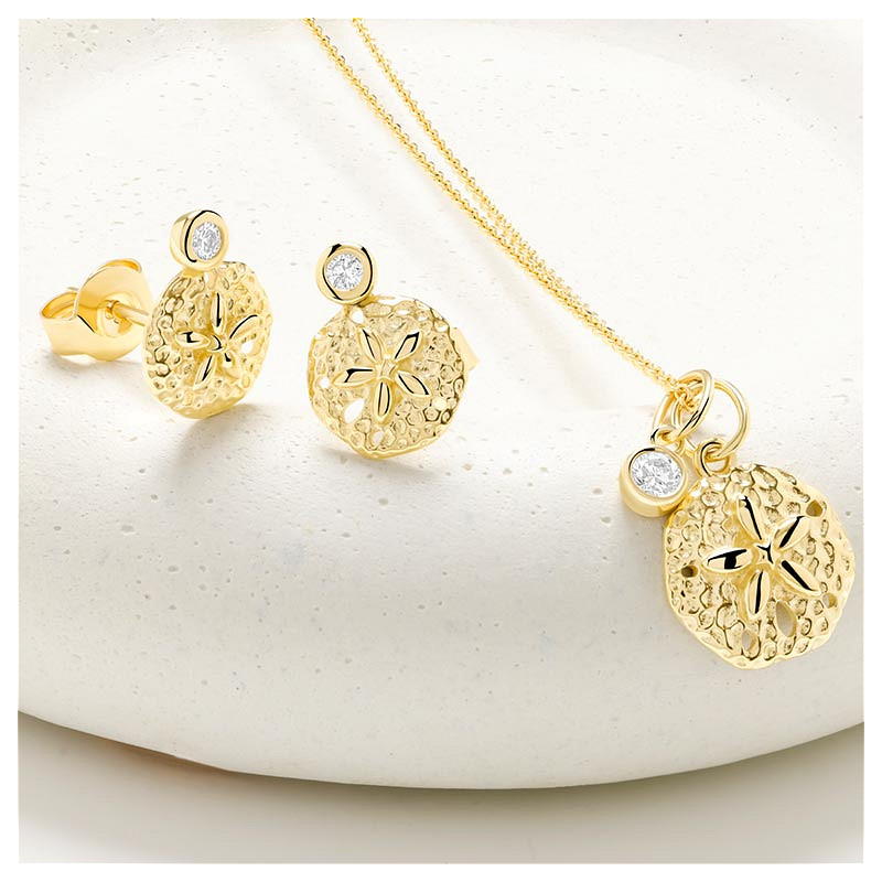 14kt Gold Lab Diamond Sand Dollar Necklace