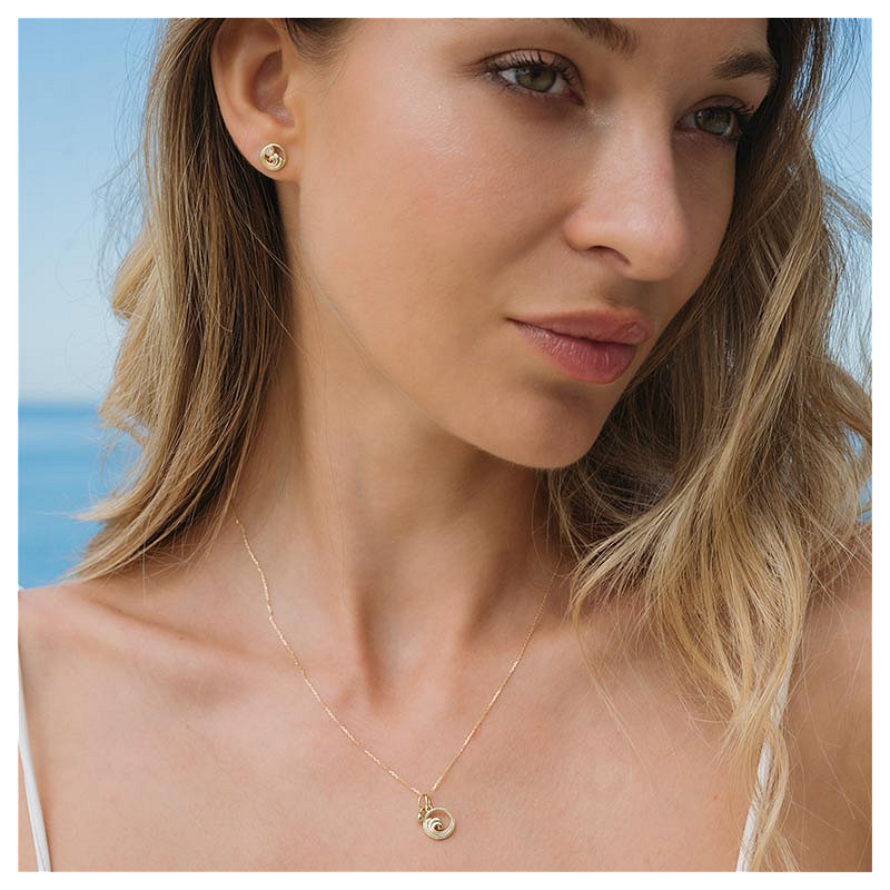 14kt Gold Lab Diamond Wave Necklace