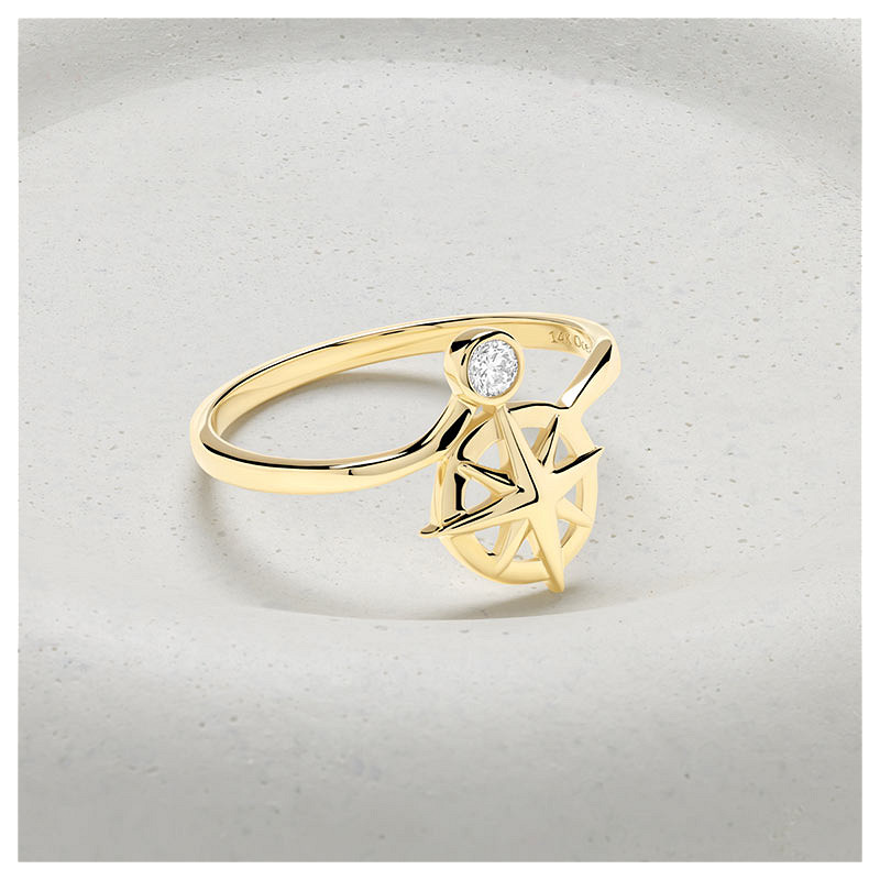 14kt Gold Lab Diamond Compass Ring