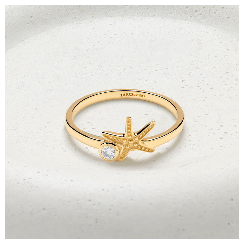 14kt Gold Lab Diamond Star Fish Ring