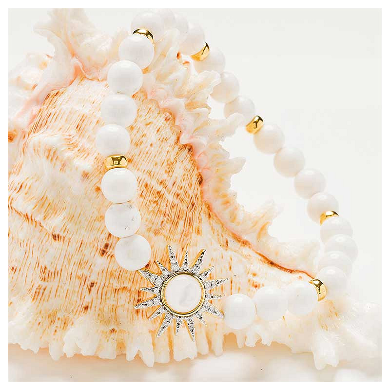 14Kt Gold Vermeil White Agate Sun Stretchy Bracelet